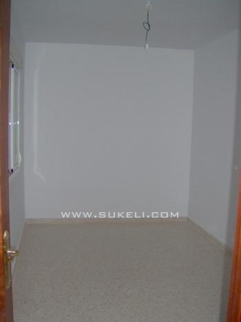 Townhouse for rent - Sevilla - Brenes - 700 €