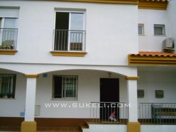 Townhouse for rent - Sevilla - La algaba - 750 €