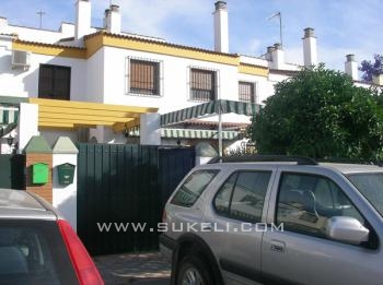 Venta de Adosado - Sevilla - Dos hermanas - 240.000 €