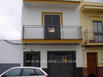 Venta de Casa - Sevilla - Dos hermanas - 190.000 €