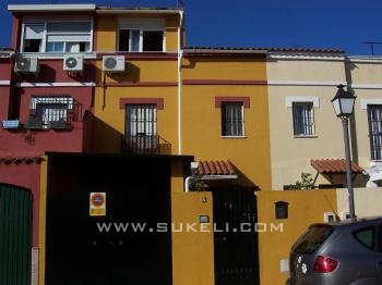 Venta de Casa - Sevilla - Bormujos - 300.000 €