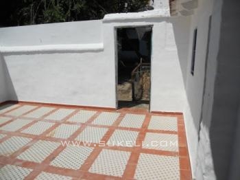 House for sale  - Sevilla - Castilleja de la cuesta - 140.000 €