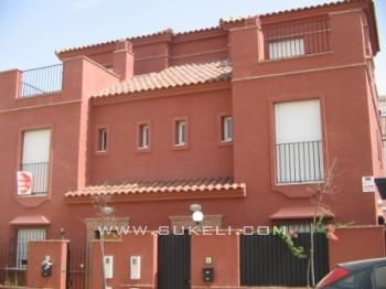 Venta de Chalet - Sevilla - Bormujos - 264.400 €