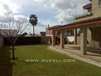 Venta de Chalet - Sevilla - Dos hermanas - 525.000 €