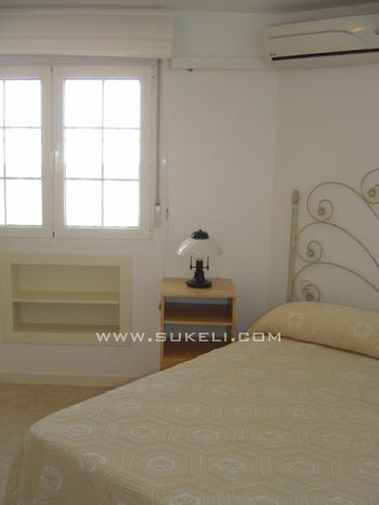 Alquiler de Piso - Sevilla - Sevilla - Centro - 180 €