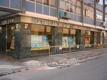 Office for rent - Sevilla - Sevilla - Los Remedios - 15.000 €