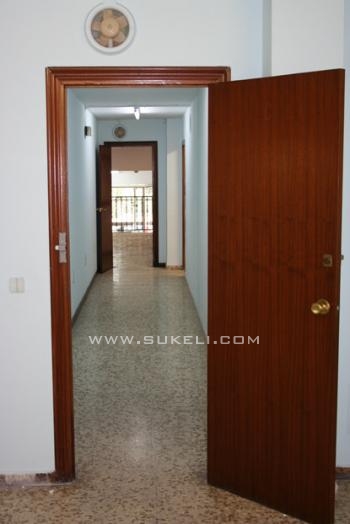 Commercial prty. for rent - Sevilla - Sevilla - Nervin - 3.000 €