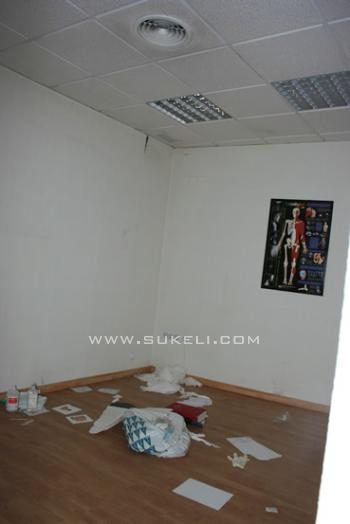 Alquiler de Local Comercial - Sevilla - Castilleja de la cuesta - 2.000 €