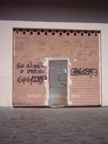 Commercial prty. for rent - Sevilla - Bormujos - 200 €