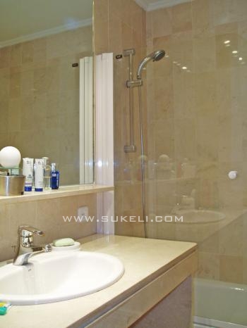 Flat for sale  - Sevilla - Sevilla - Los remedios - 950.000 €