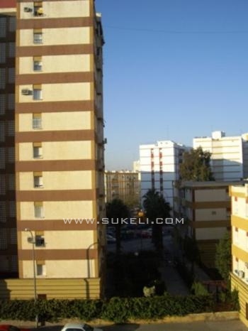 Flat for sale  - Sevilla - Sevilla - Poligono norte - 158.000 €